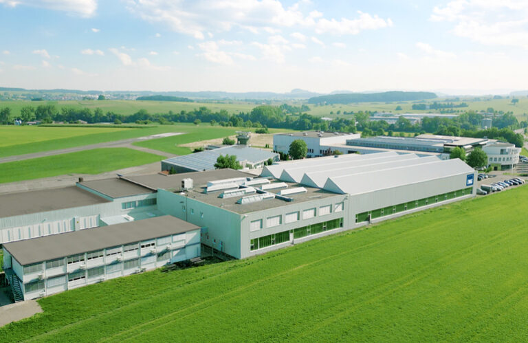 Aerial view of the EMAG production site in Heubach from an oblique perspective.