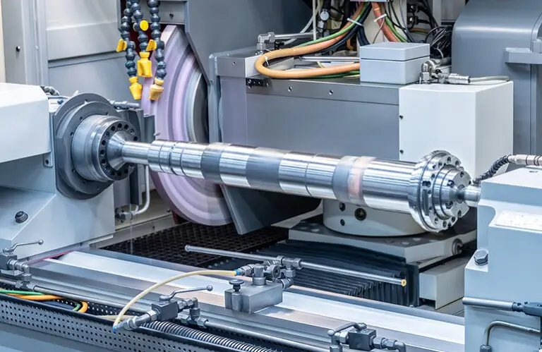 CNC grinding of a main spindle – precision cylindrical grinding for high-quality spindle components