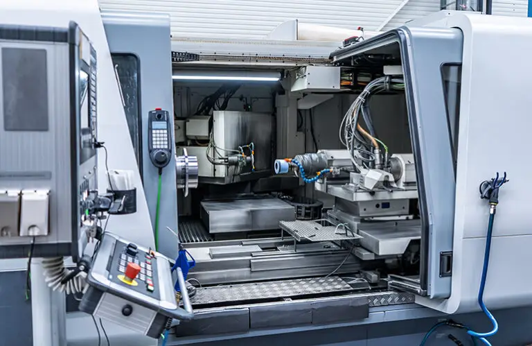 CNC Internal Grinding of a Bearing Housing – Precision Machining for Perfectly Fitting Functional Bores