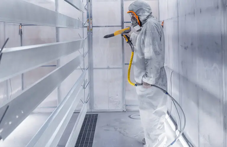 Powder coating of a metal assembly – uniform surface finish for mechanical engineering