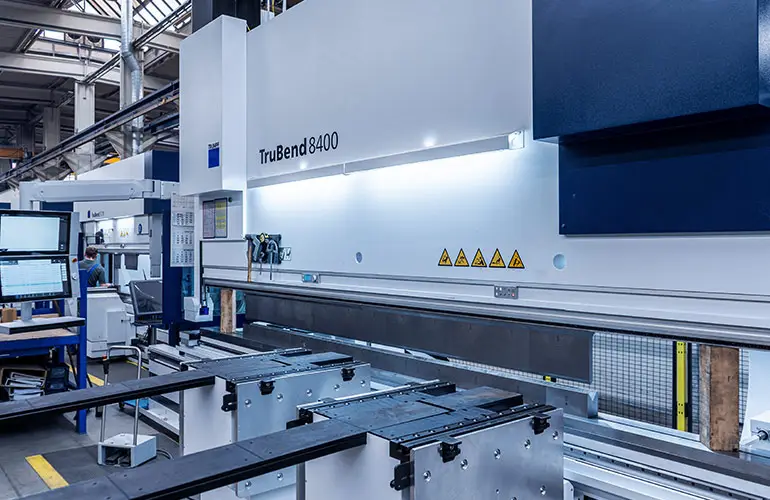TruBend 8400 in sheet metal bending – CNC press braking for precision sheet metal parts